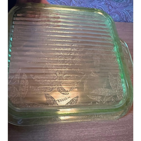 Vintage uranium glass handle square tray Floral green by Jeannette glass - Picture 7 of 10
